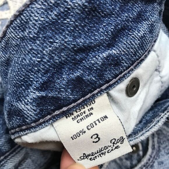 american Rag Motif Cutoff Raw Hem Jean Shorts - Picture 5 of 6